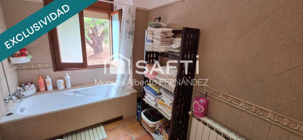 6 bedroom Villa for sale in Blanes with pool garage - € 725,000 (Ref: 10042707)