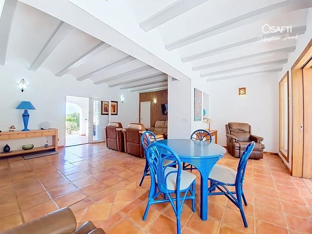 3 chambre Villa/Maison à vendre à La Sella avec piscine garage - 690 000 € (Ref: 10042709)