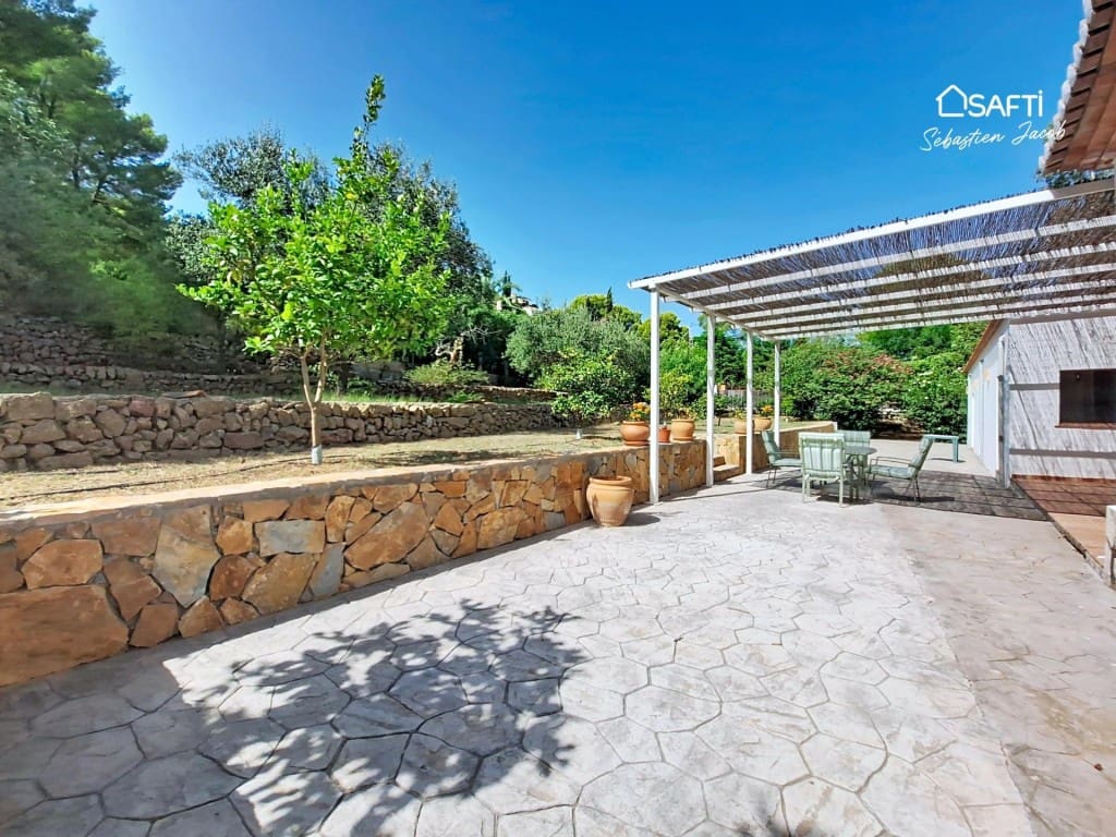 Chalet de 3 habitaciones en La Sella en venta con piscina garaje - 690.000 € (Ref: 10042709)