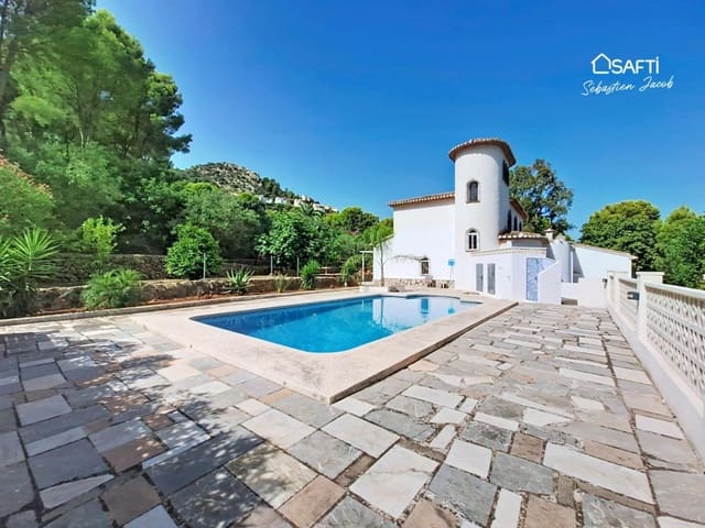 3 chambre Villa/Maison à vendre à La Sella avec piscine garage - 690 000 € (Ref: 10042709)