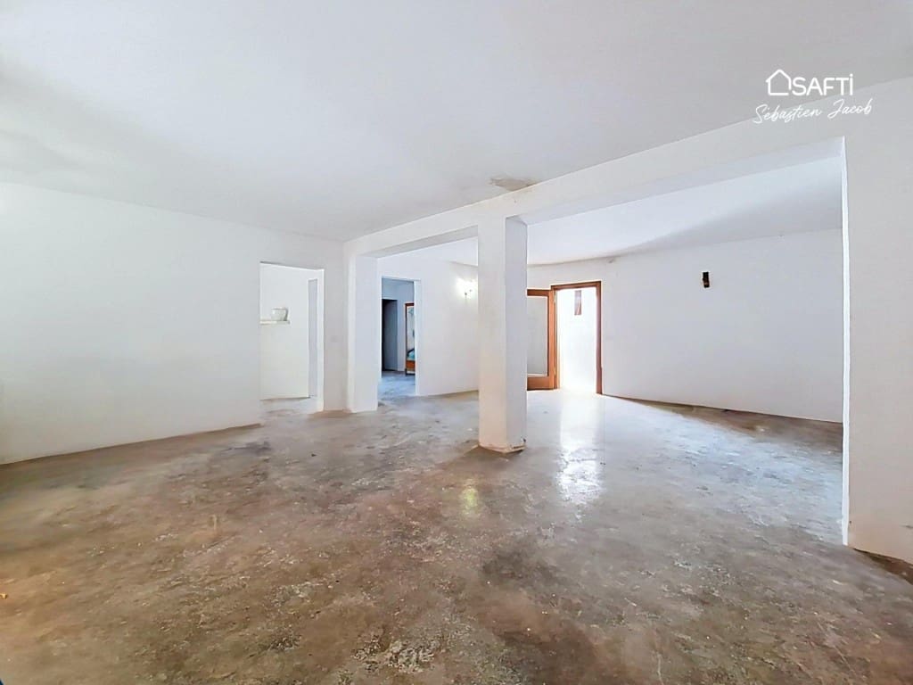 Chalet de 3 habitaciones en La Sella en venta con piscina garaje - 690.000 € (Ref: 10042709)