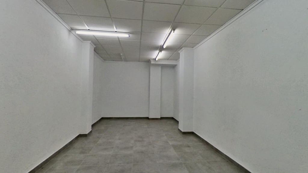 Kaupallinen myytävänä paikassa Elda - 105 000 € (Ref: 10044733)