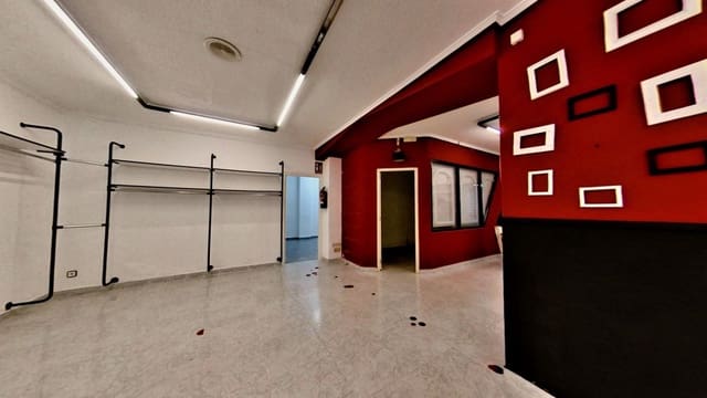 Kaupallinen myytävänä paikassa Elda - 105 000 € (Ref: 10044733)