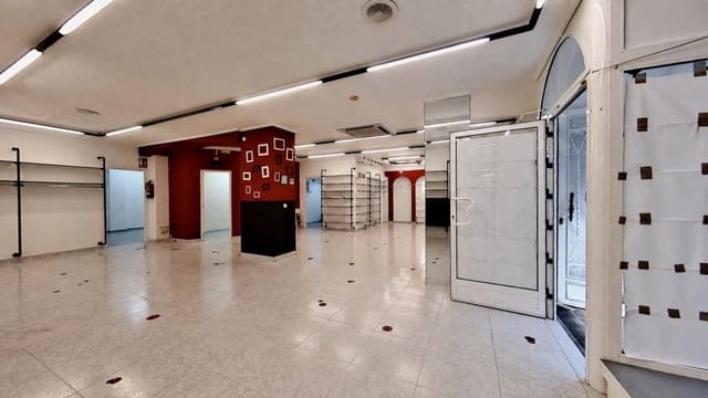 Kaupallinen myytävänä paikassa Elda - 105 000 € (Ref: 10044733)