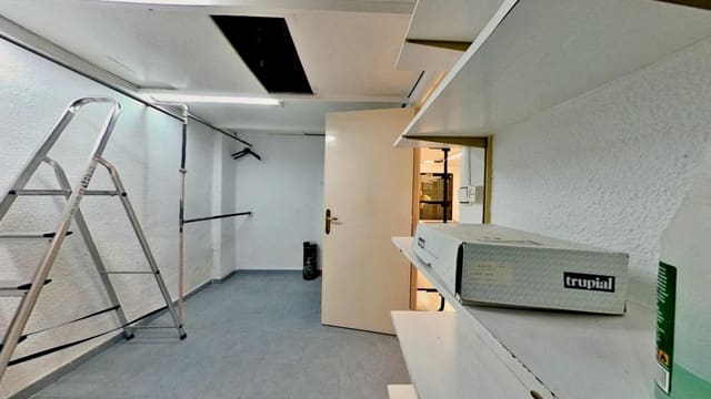 Kaupallinen myytävänä paikassa Elda - 105 000 € (Ref: 10044733)
