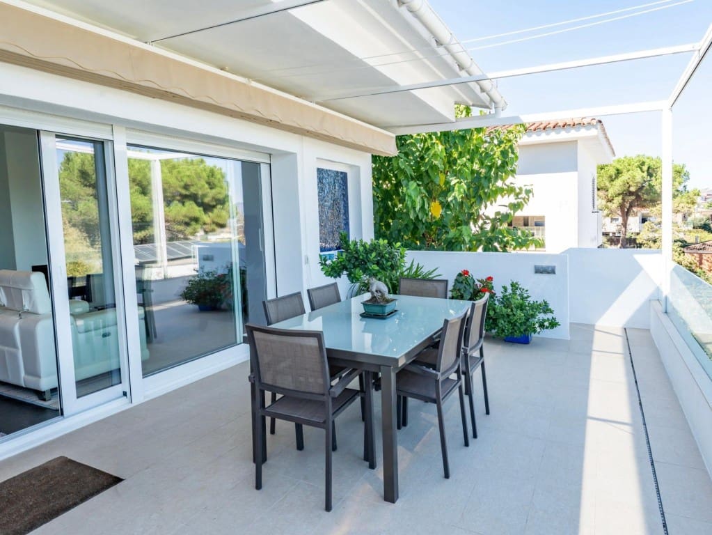 3 chambre Villa/Maison à vendre à Vallromanes avec piscine garage - 722 000 € (Ref: 10044734)