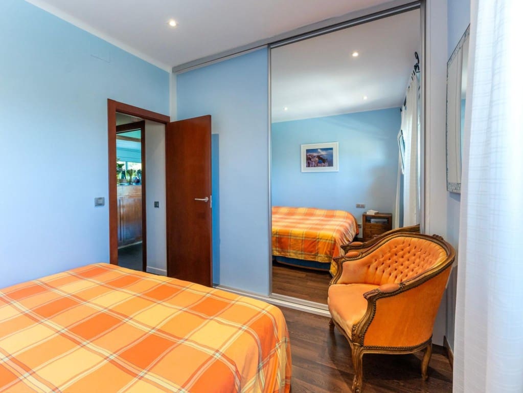 3 chambre Villa/Maison à vendre à Vallromanes avec piscine garage - 722 000 € (Ref: 10044734)