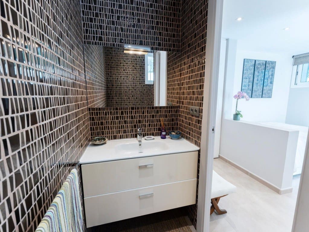 3 chambre Villa/Maison à vendre à Vallromanes avec piscine garage - 722 000 € (Ref: 10044734)