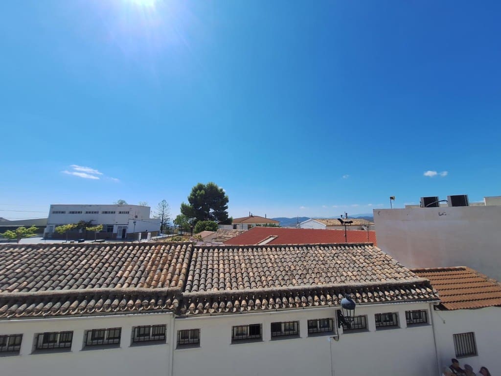 8 bedroom Villa for sale in Oria with garage - € 499,000 (Ref: 10044737)