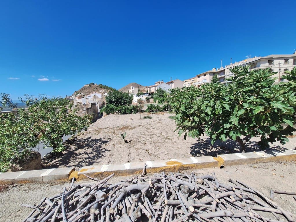 8 bedroom Villa for sale in Oria with garage - € 499,000 (Ref: 10044737)