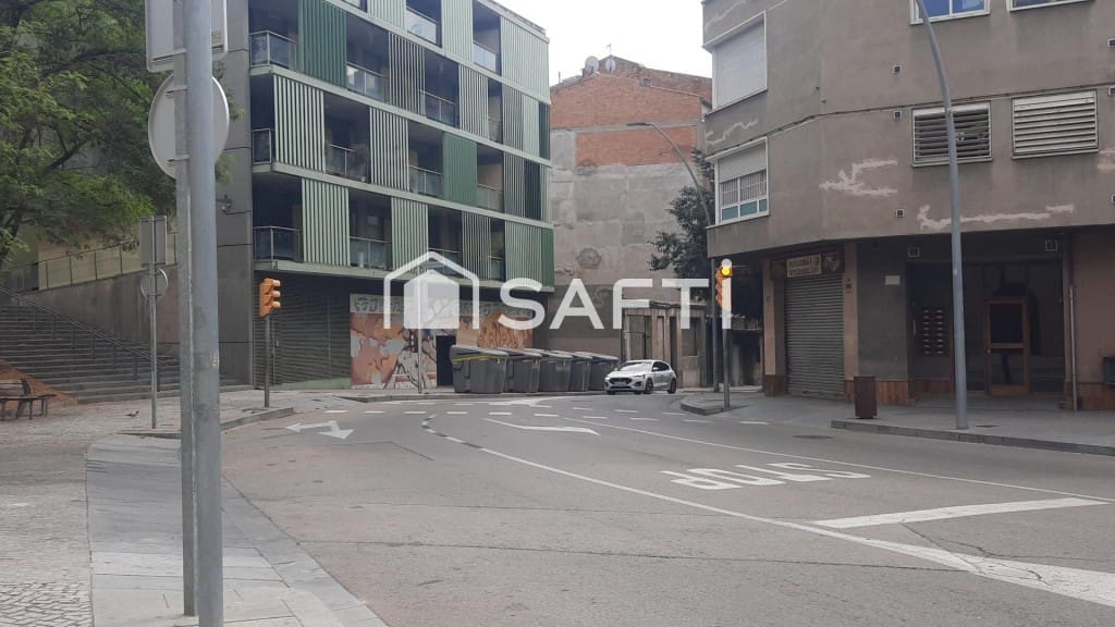 Office for sale in Manresa - € 475,000 (Ref: 10044738)