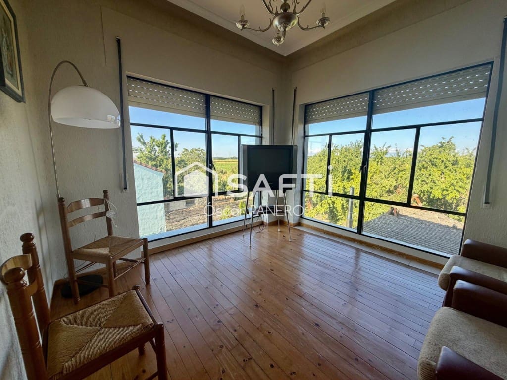 5 bedroom Villa for sale in Villarejo de Orbigo - € 119,000 (Ref: 10044740)