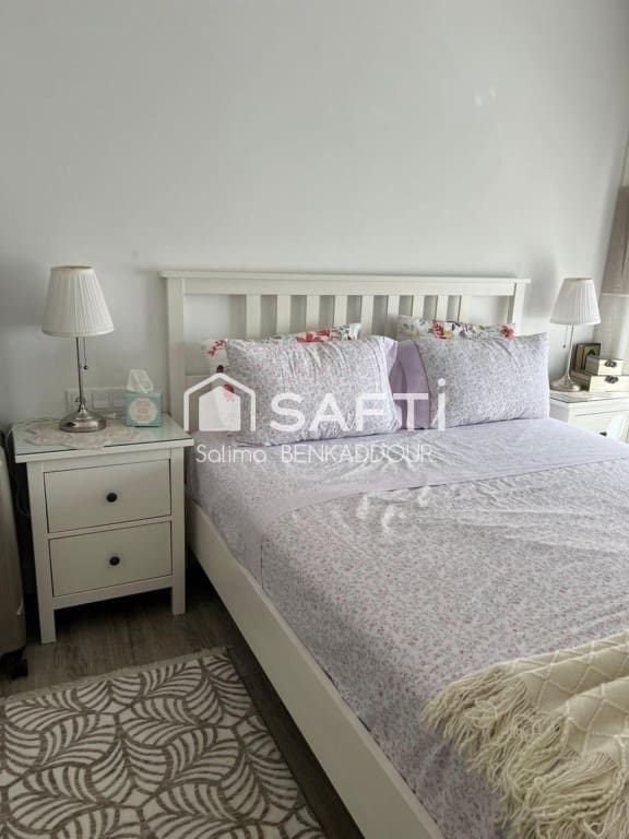 Appartement de 3 chambres à louer à Valence ville avec piscine garage - 2 500 € (Ref: 10044741)