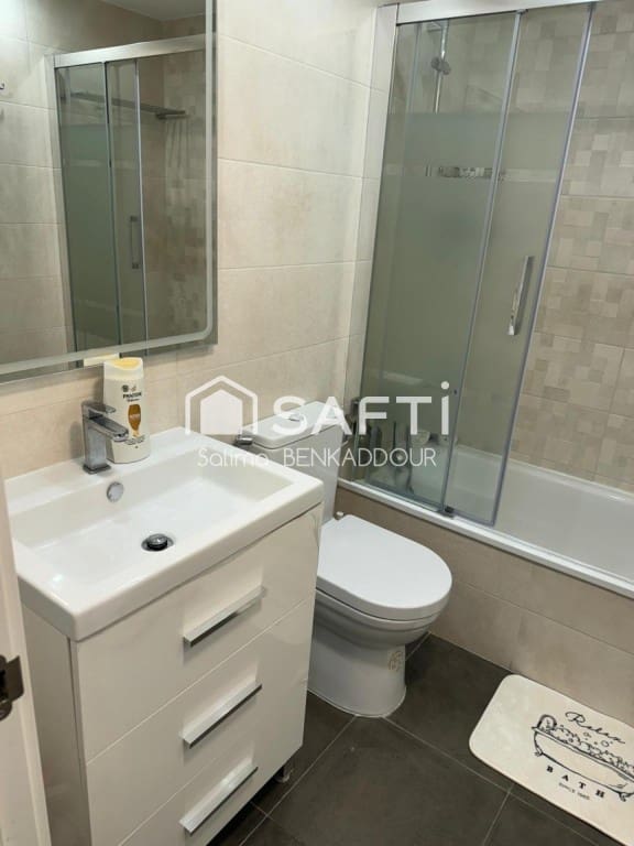 Appartement de 3 chambres à louer à Valence ville avec piscine garage - 2 500 € (Ref: 10044741)