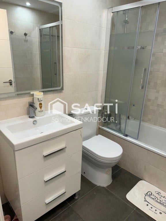 Appartement de 3 chambres à louer à Valence ville avec piscine garage - 2 500 € (Ref: 10044741)