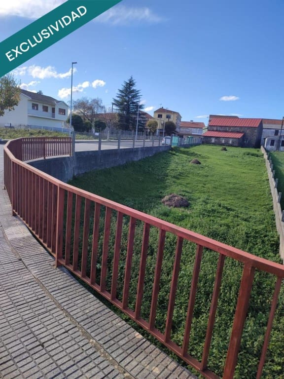 6 slaapkamer Finca/Landhuis te koop in Soutelo de Montes - € 325.000 (Ref: 10047052)