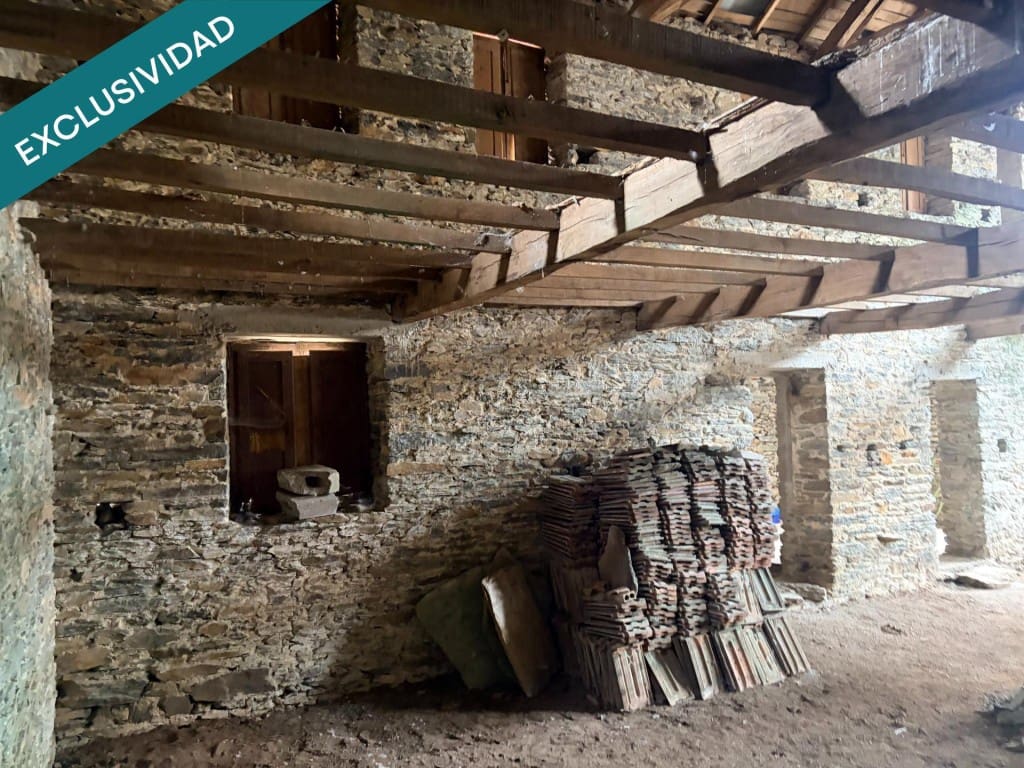 6 slaapkamer Finca/Landhuis te koop in Soutelo de Montes - € 325.000 (Ref: 10047052)