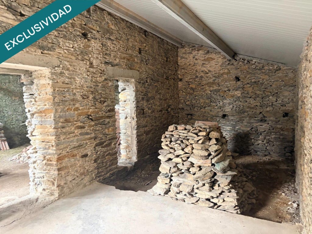 6 slaapkamer Finca/Landhuis te koop in Soutelo de Montes - € 325.000 (Ref: 10047052)
