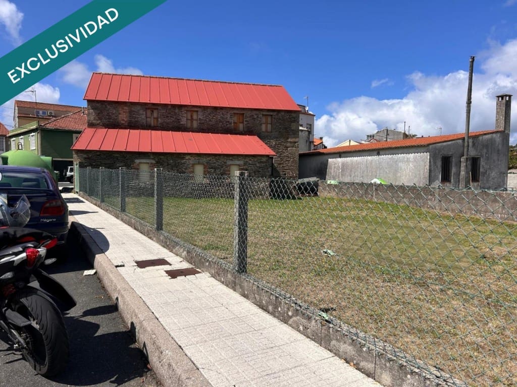 6 slaapkamer Finca/Landhuis te koop in Soutelo de Montes - € 325.000 (Ref: 10047052)