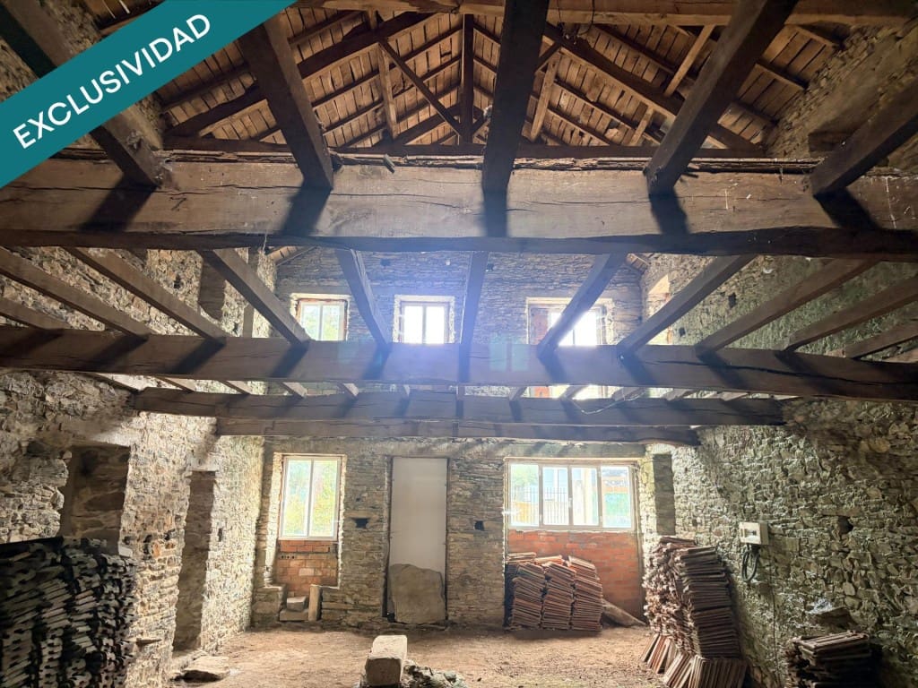 6 slaapkamer Finca/Landhuis te koop in Soutelo de Montes - € 325.000 (Ref: 10047052)