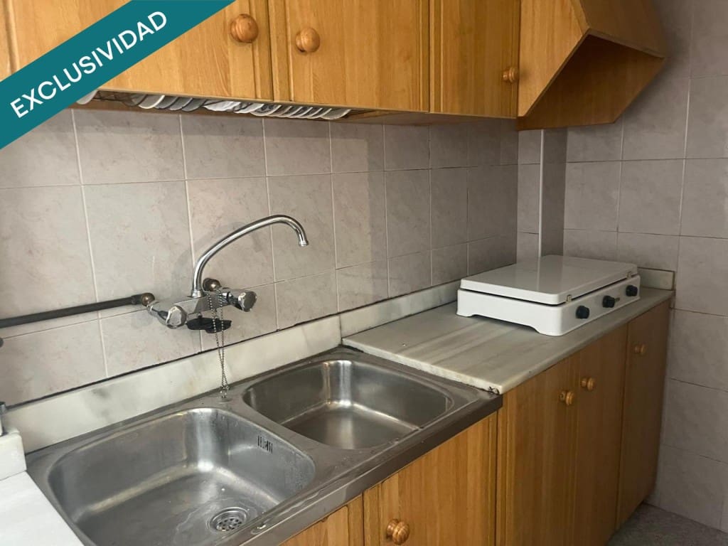 3 bedroom Villa for sale in Teresa de Cofrentes - € 43,000 (Ref: 10047053)