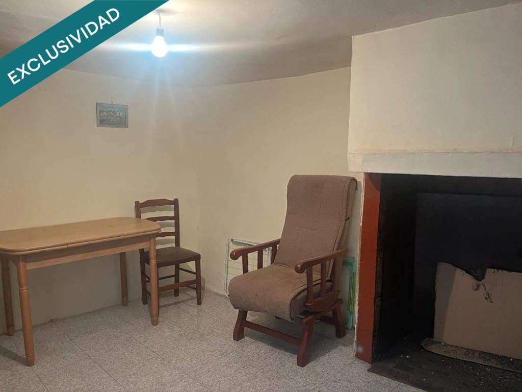 3 bedroom Villa for sale in Teresa de Cofrentes - € 43,000 (Ref: 10047053)