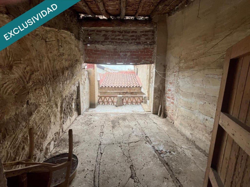 3 bedroom Villa for sale in Teresa de Cofrentes - € 43,000 (Ref: 10047053)