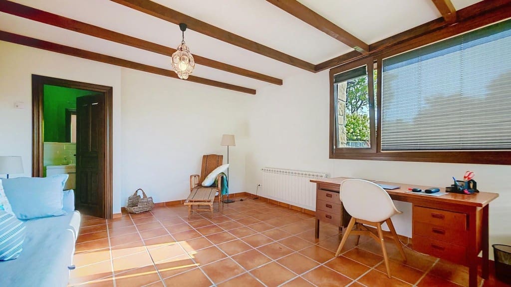 6 soverom Villa til salgs i Pravia med svømmebasseng - € 685 000 (Ref: 10048935)