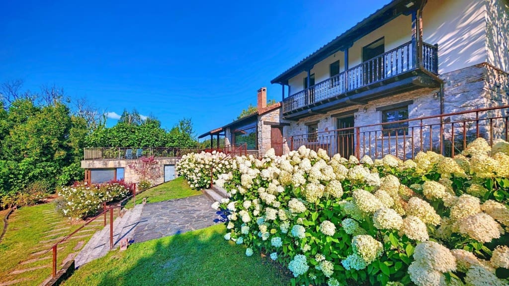 6 soverom Villa til salgs i Pravia med svømmebasseng - € 685 000 (Ref: 10048935)