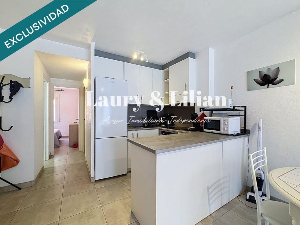 2 sovrum Lägenhet till salu i Empuriabrava med pool - 179 000 € (Ref: 10048939)