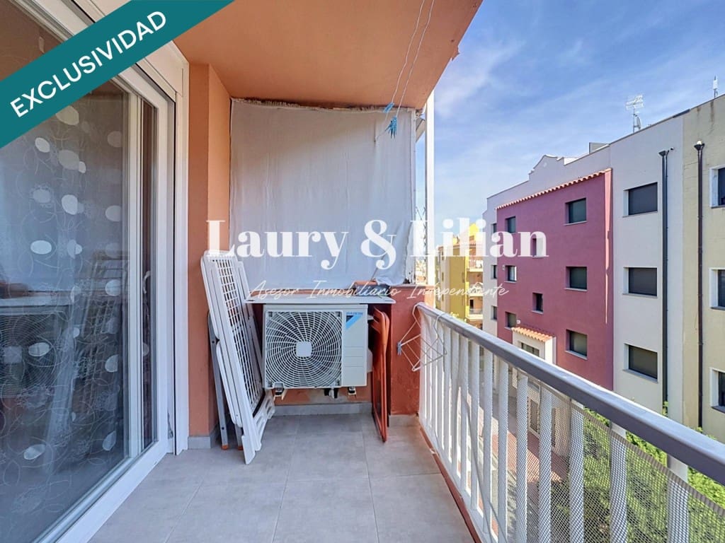 2 sovrum Lägenhet till salu i Empuriabrava med pool - 179 000 € (Ref: 10048939)
