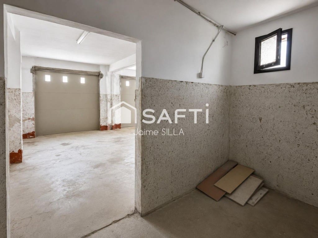 Komercyjne na sprzedaż w Aldaia - 140 000 € (Ref: 10048941)