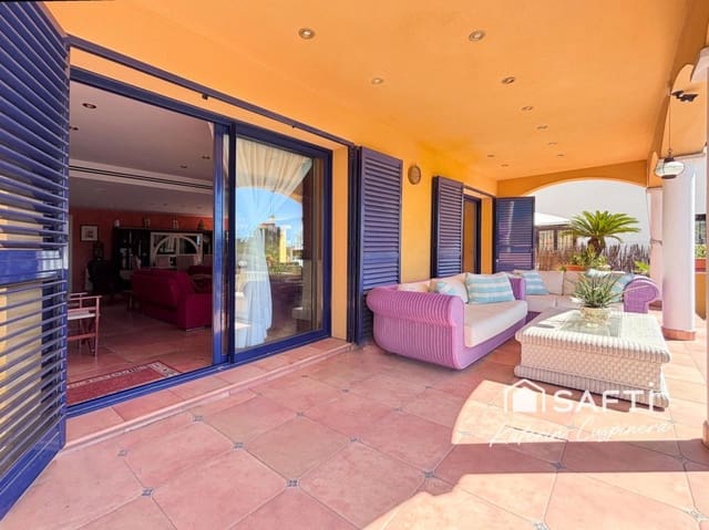 5 soveværelse Villa til salg i Calafell med swimmingpool garage - € 790.000 (Ref: 10048942)