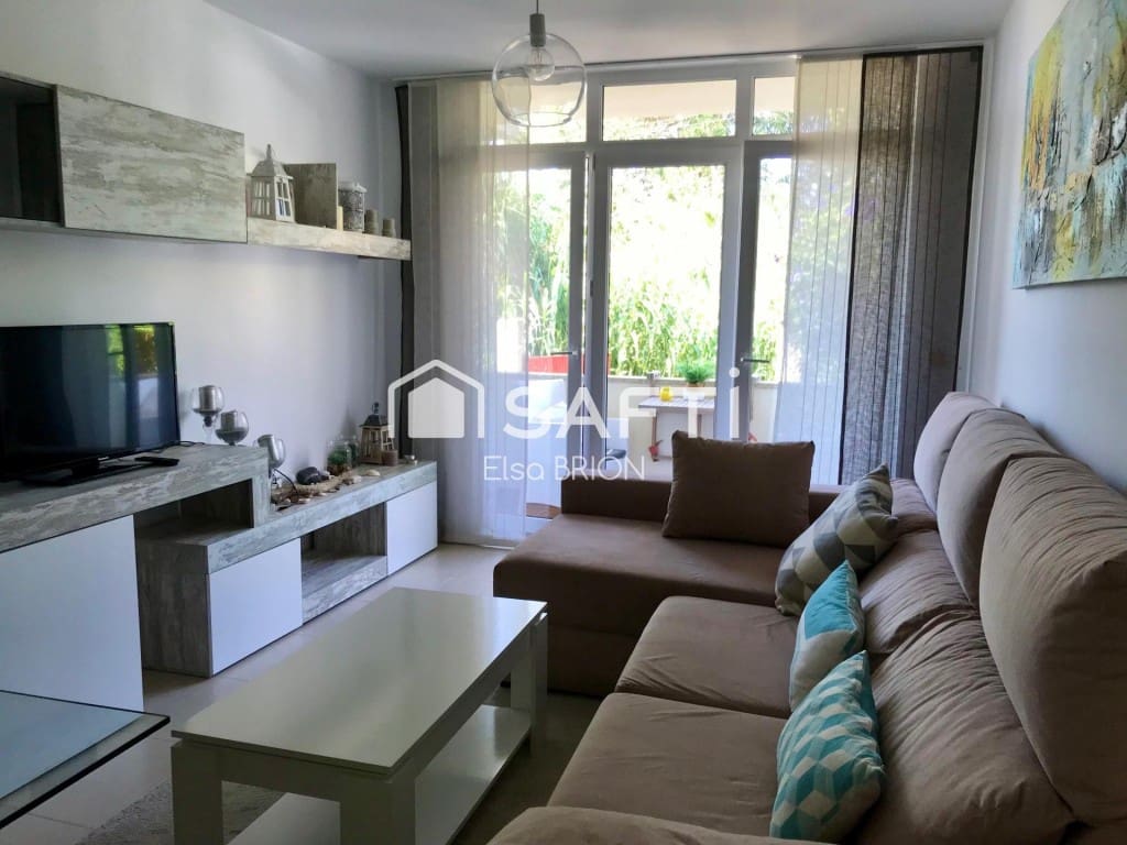 2 soverom Leilighet til salgs i Ribeira med garasje - € 185 000 (Ref: 10054905)
