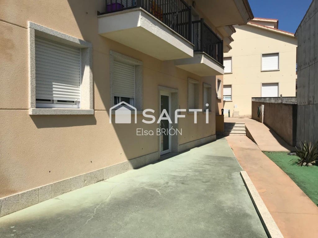 2 soverom Leilighet til salgs i Ribeira med garasje - € 185 000 (Ref: 10054905)