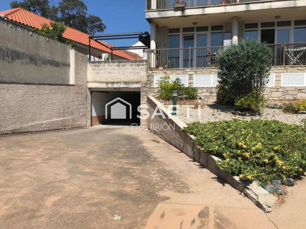 2 soverom Leilighet til salgs i Ribeira med garasje - € 185 000 (Ref: 10054905)