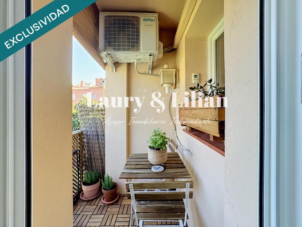 1 chambre Appartement à vendre à Empuriabrava avec piscine - 137 000 € (Ref: 10054907)
