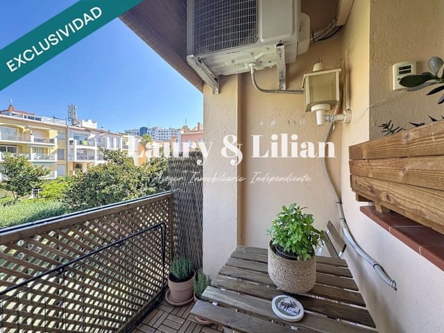 1 chambre Appartement à vendre à Empuriabrava, Castelló d'Empúries avec piscine - 137 000 € (Ref: 10054907)