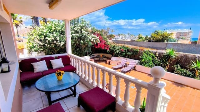 5 Zimmer Villa zu verkaufen in La Manga del Mar Menor mit Garage - 440.000 € (Ref: 10054908)