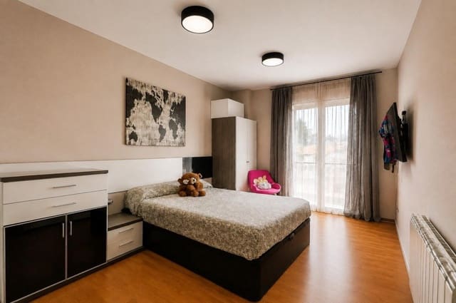 3 slaapkamer Appartement te koop in Sant Feliu de Codines - € 239.900 (Ref: 10054912)