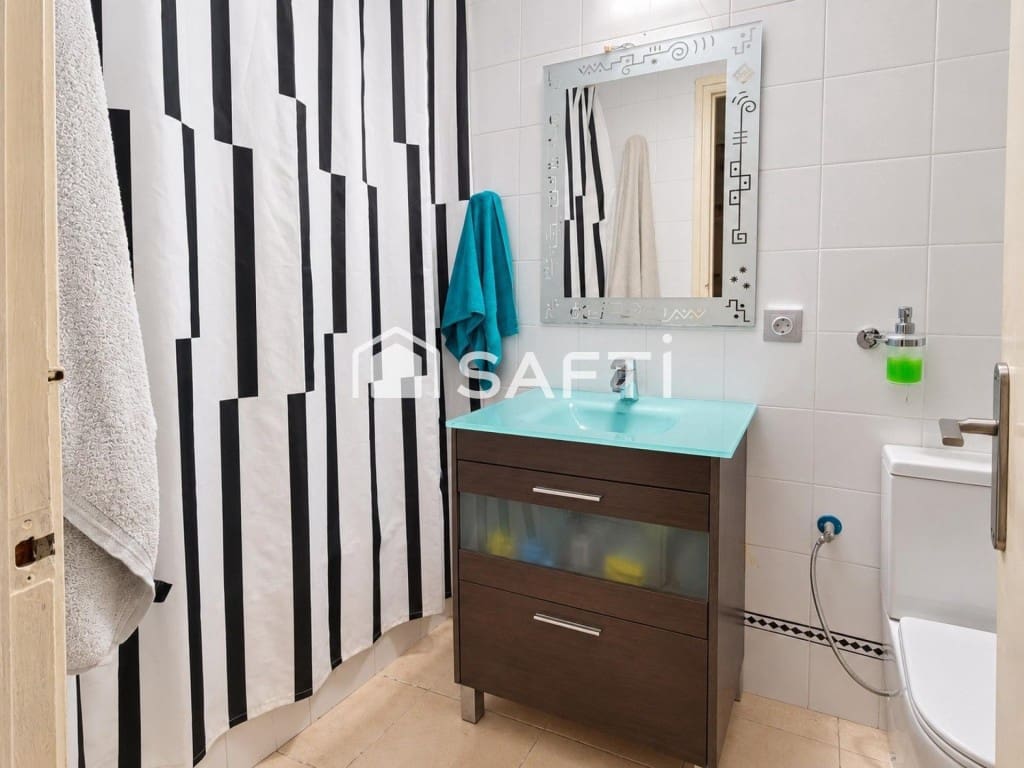 7 soveværelse Villa til salg i El Pla del Penedes - € 246.450 (Ref: 10054913)