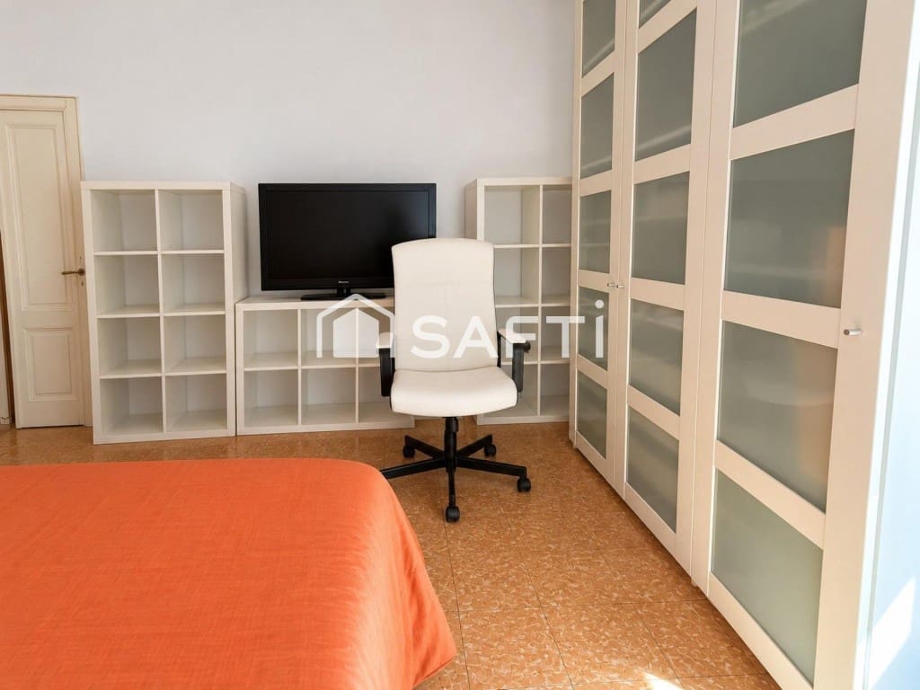 7 soveværelse Villa til salg i El Pla del Penedes - € 246.450 (Ref: 10054913)