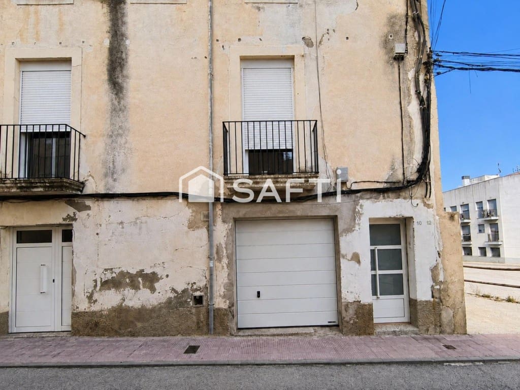 7 soveværelse Villa til salg i El Pla del Penedes - € 246.450 (Ref: 10054913)