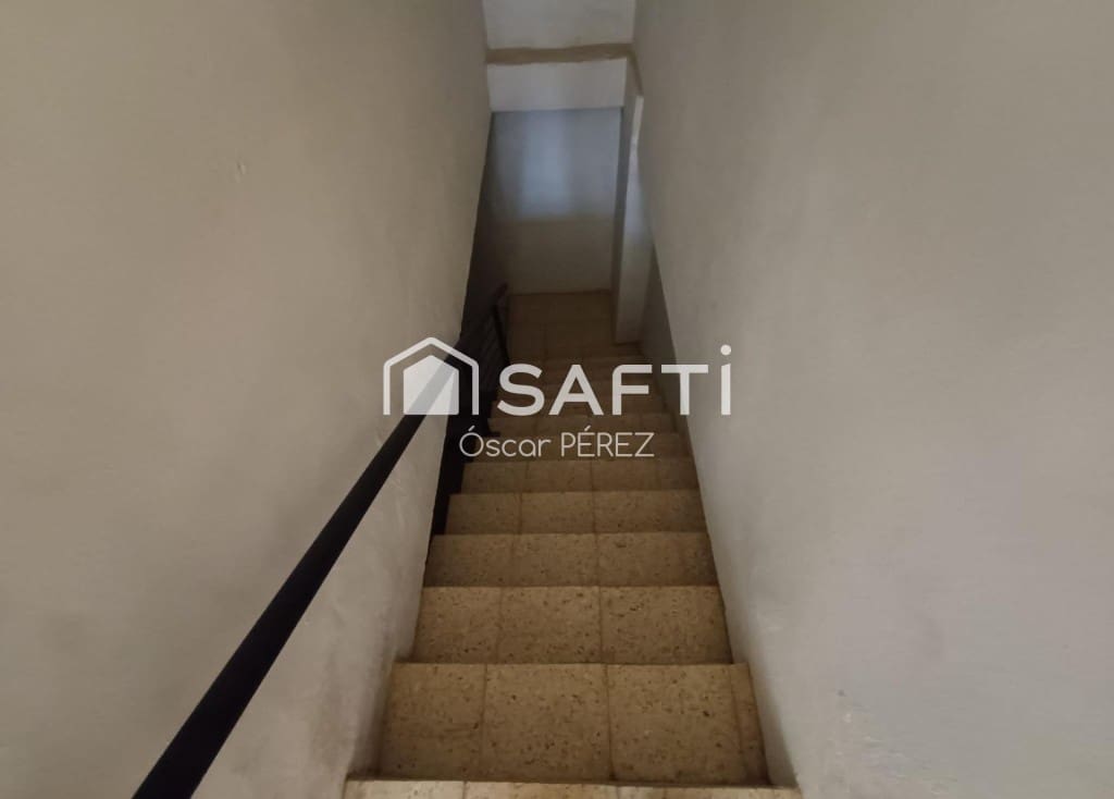 Komercyjne na sprzedaż w Las Palmas de Gran Canaria - 474 000 € (Ref: 10054914)