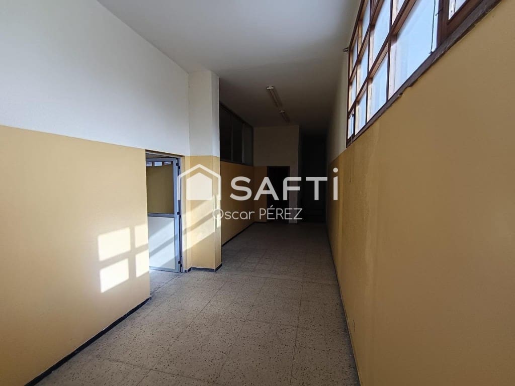 Komercyjne na sprzedaż w Las Palmas de Gran Canaria - 474 000 € (Ref: 10054914)