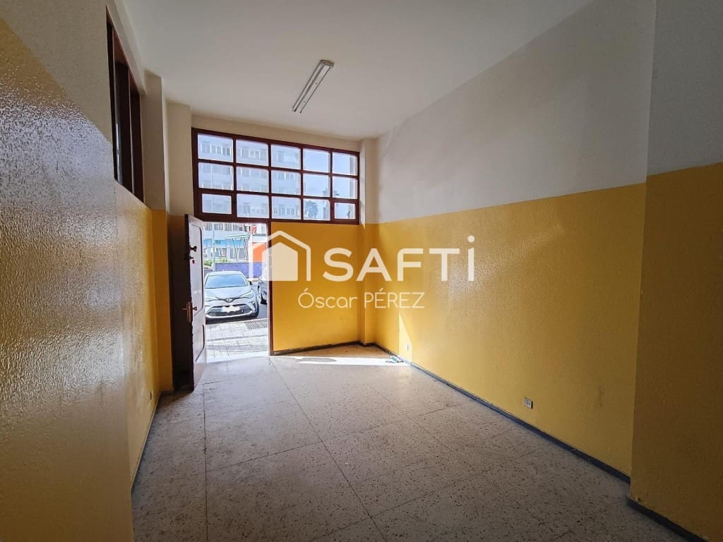 Komercyjne na sprzedaż w Las Palmas de Gran Canaria - 474 000 € (Ref: 10054914)
