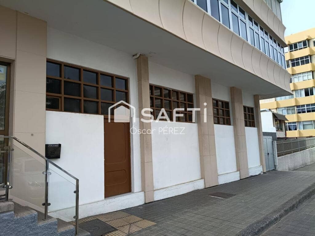 Commercial for sale in Las Palmas de Gran Canaria - € 474,000 (Ref: 10054914)