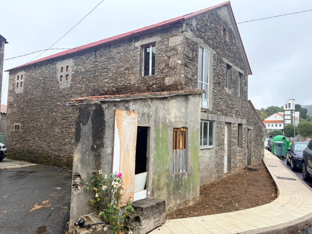 6 sypialnia Finka/Dom wiejski na sprzedaż w Soutelo de Montes - 325 000 € (Ref: 10054916)