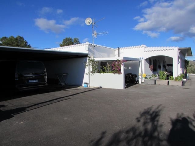 3 bedroom Finca/Country House for sale in Los Gallardos with garage - € 549,000 (Ref: 10058772)