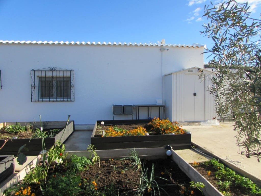 3 bedroom Finca/Country House for sale in Los Gallardos with garage - € 549,000 (Ref: 10058772)